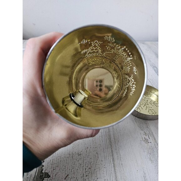 Vintage LTD 1998 Tin Light Up Snowman & Snowflake Christmas Decor - Picture 7 of 7